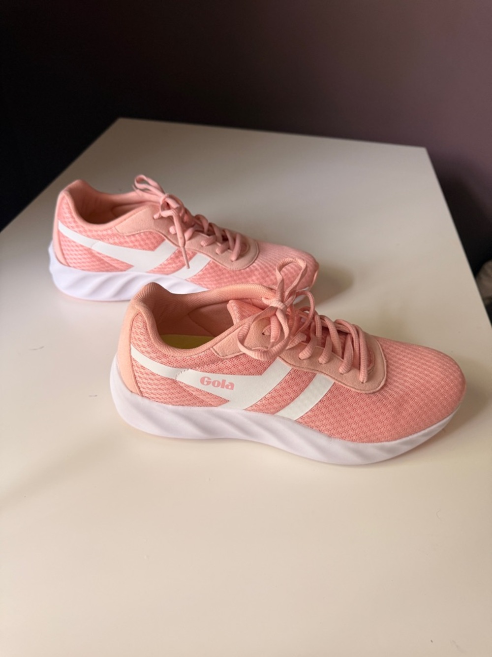 Gola Size 10 Light Salmon Pink and White Mesh Running Sneakers - Picture 3 of 6